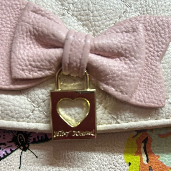 Betsy Johnson Floral Wristlet Wallet - Picture 3 of 6